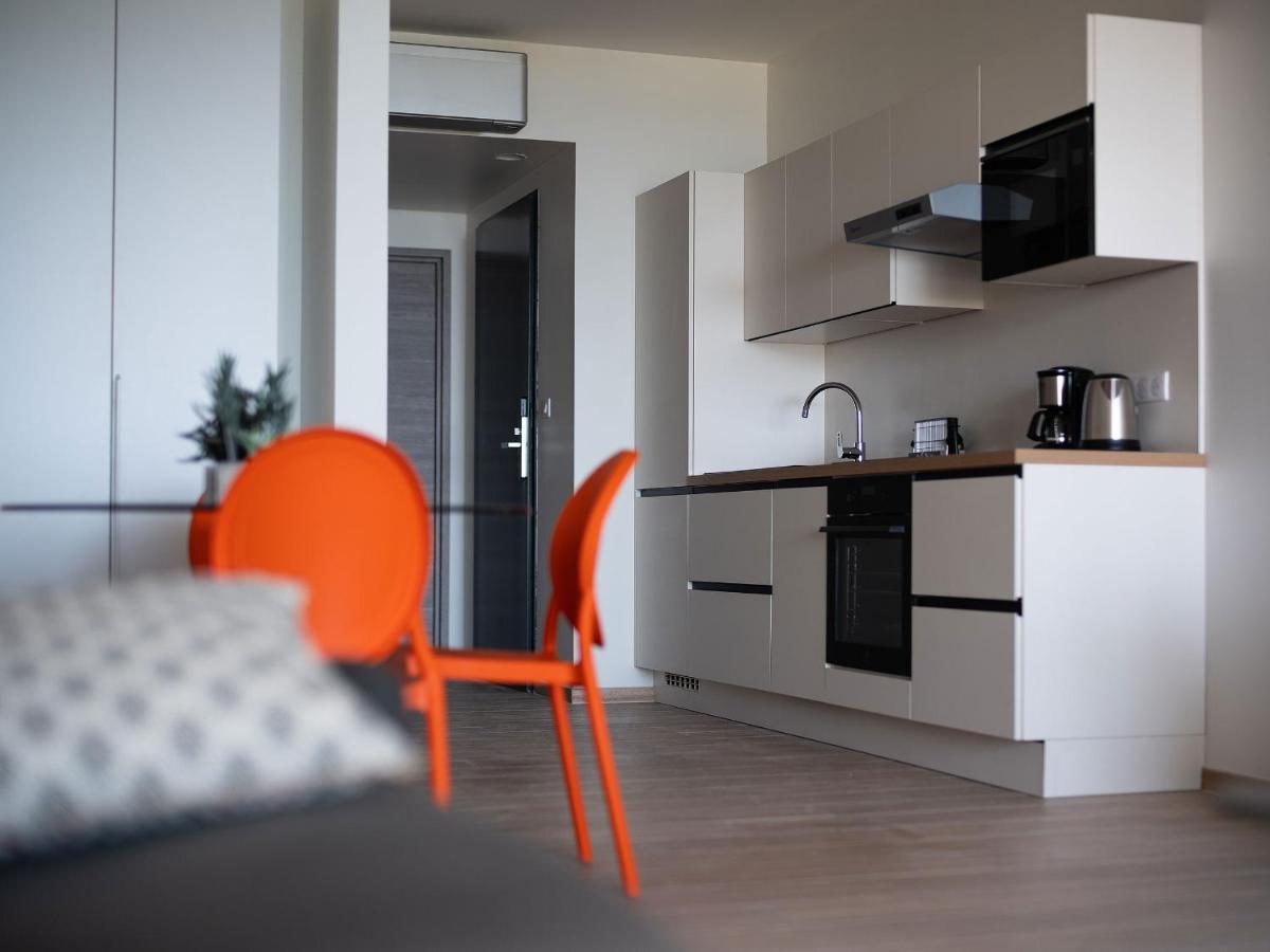 Residence Saletta Mare Л'Іль-Русс Екстер'єр фото