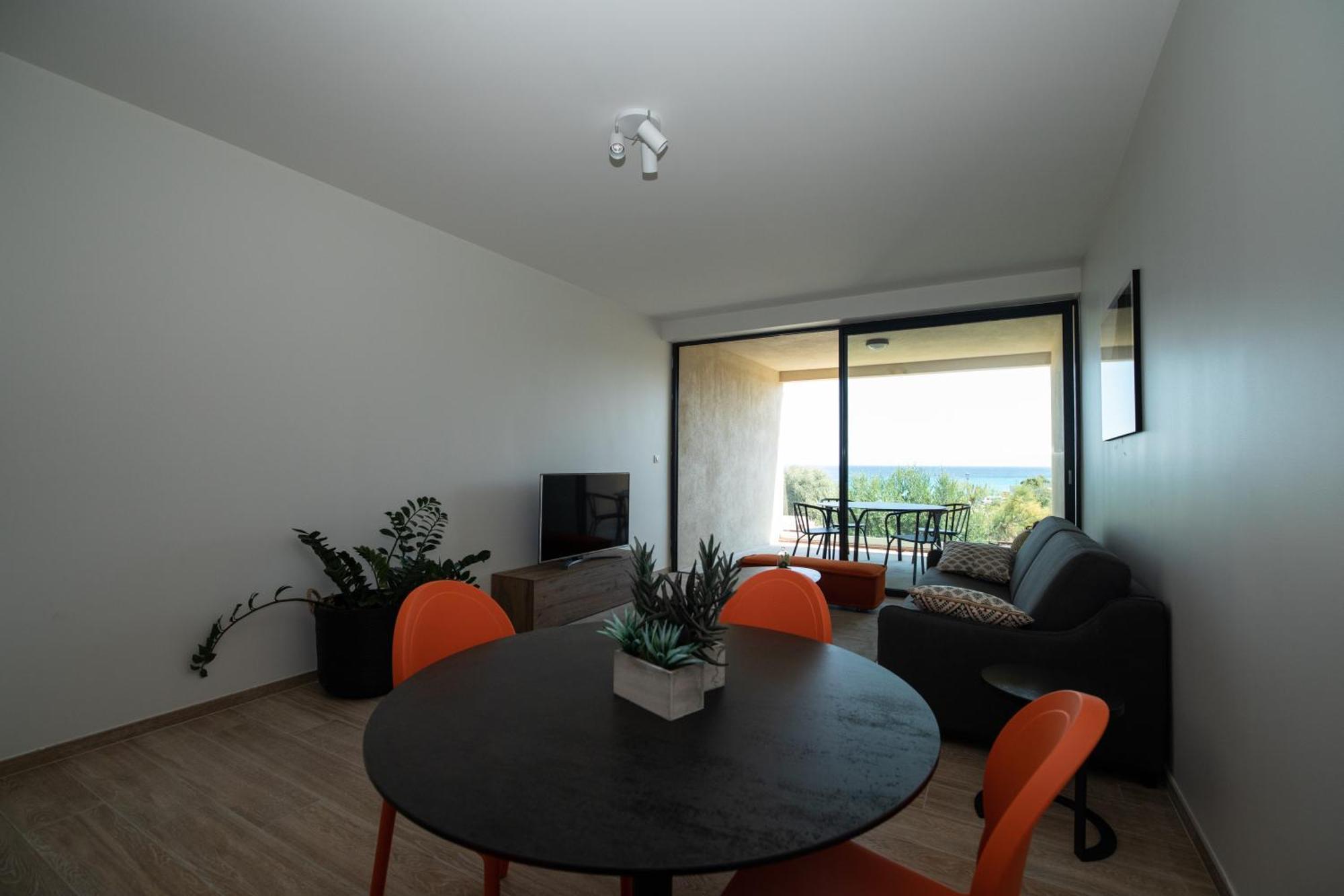 Residence Saletta Mare Л'Іль-Русс Екстер'єр фото